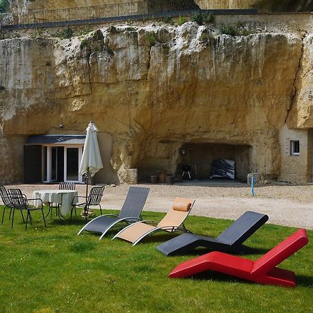 Gites Troglodytes Du Chateau De L'Etoile Vernou-sur-Brenne ภายนอก รูปภาพ