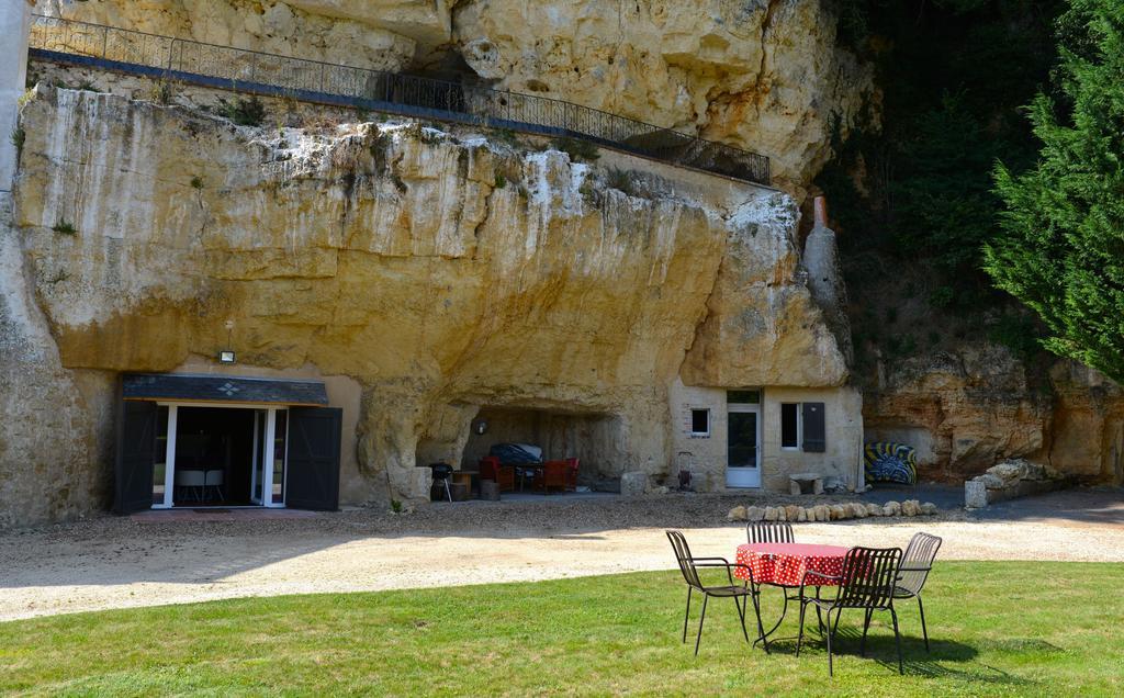 Gites Troglodytes Du Chateau De L'Etoile Vernou-sur-Brenne ห้อง รูปภาพ