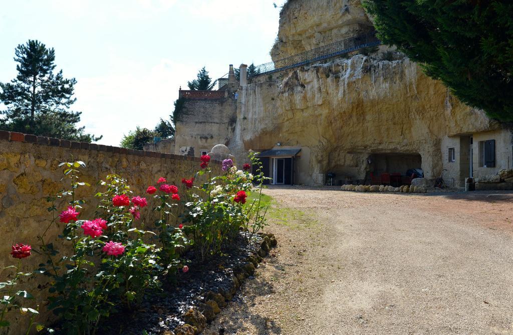 Gites Troglodytes Du Chateau De L'Etoile Vernou-sur-Brenne ห้อง รูปภาพ