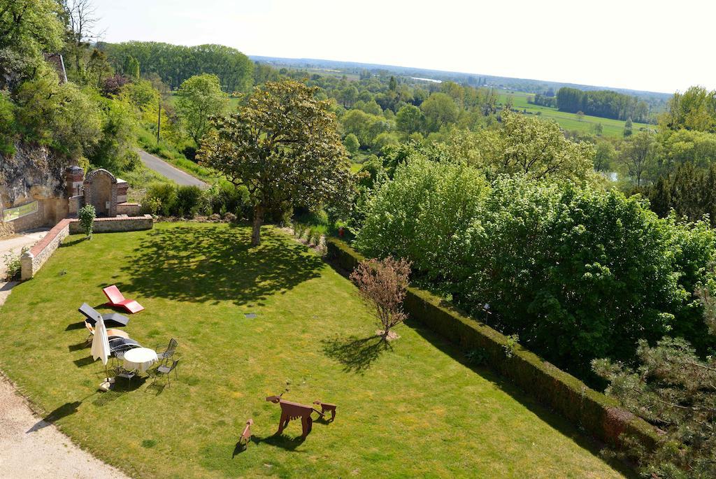 Gites Troglodytes Du Chateau De L'Etoile Vernou-sur-Brenne ภายนอก รูปภาพ